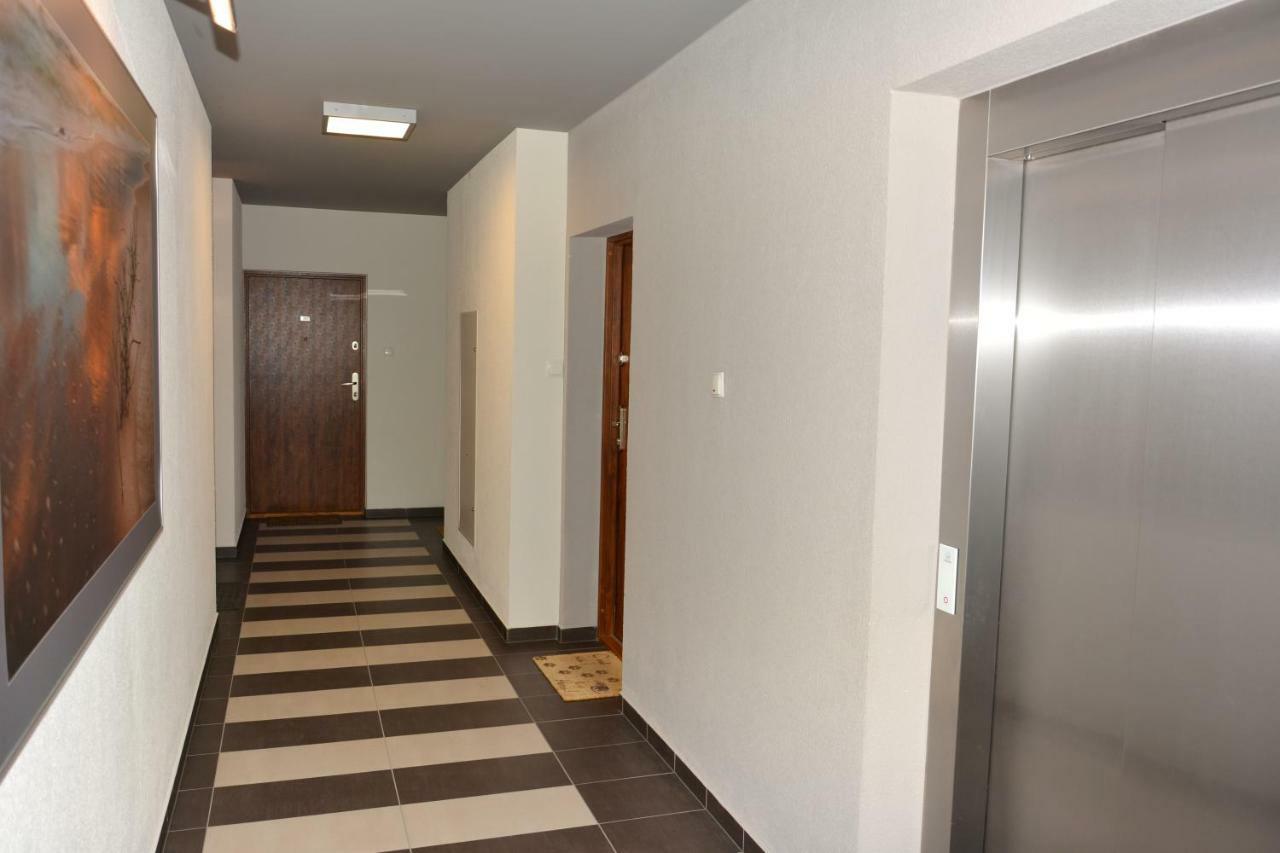 شقة Apartament Solna كولوبرزيغ المظهر الخارجي الصورة
